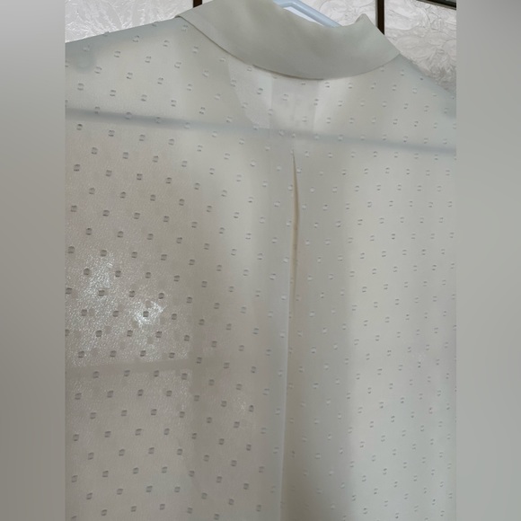 Banana Republic Blouse - Picture 5 of 5